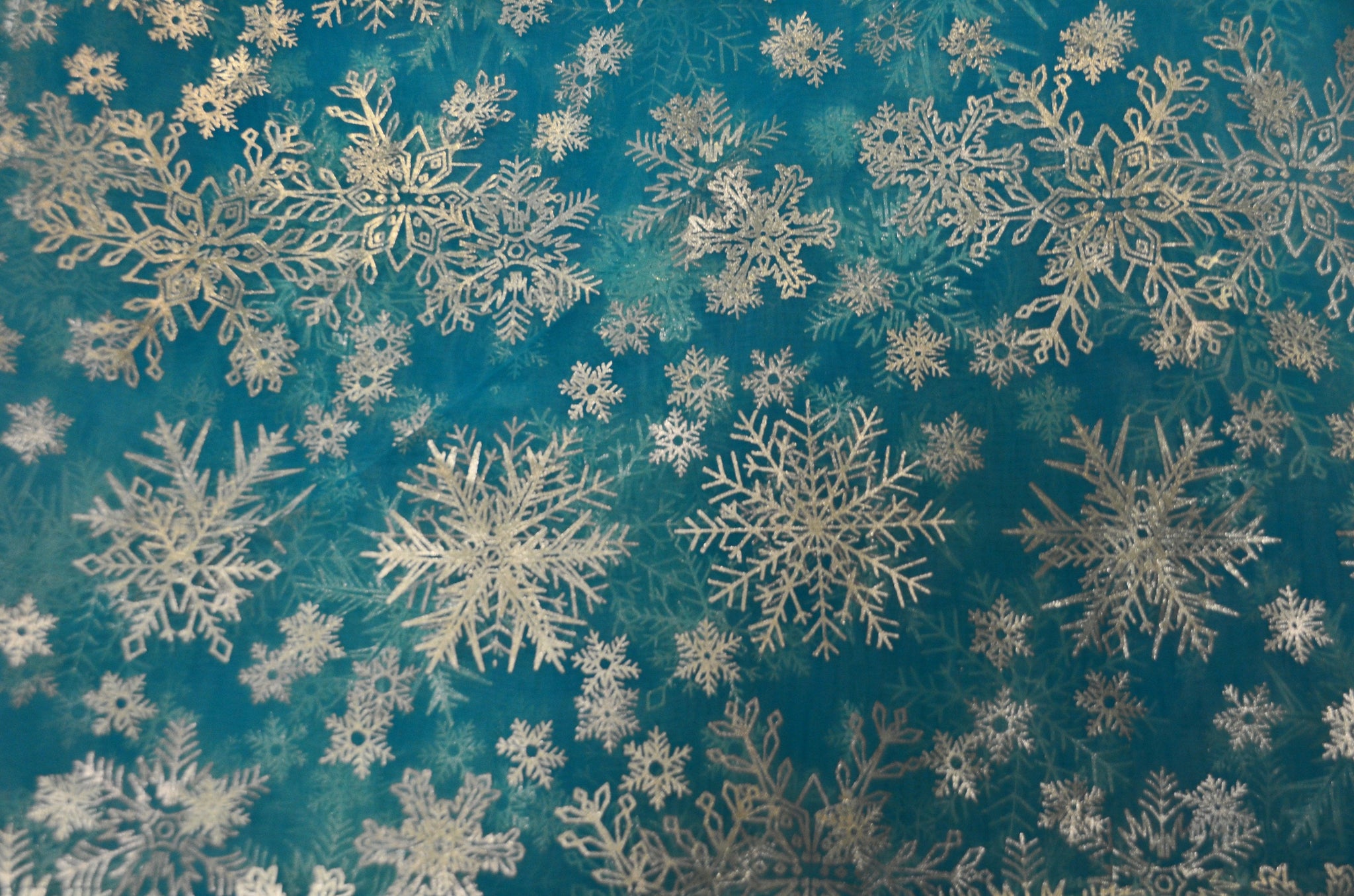 Metallic Snowflake Organza Fabric | Aqua Iridescent Organza with Christmas Snowflakes | 60 Inch Wide | For Costumes Decor & Overlays